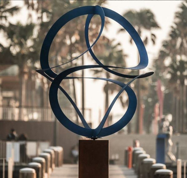 Rotatable geometric stainless steel dynamic sculpture - Image 7