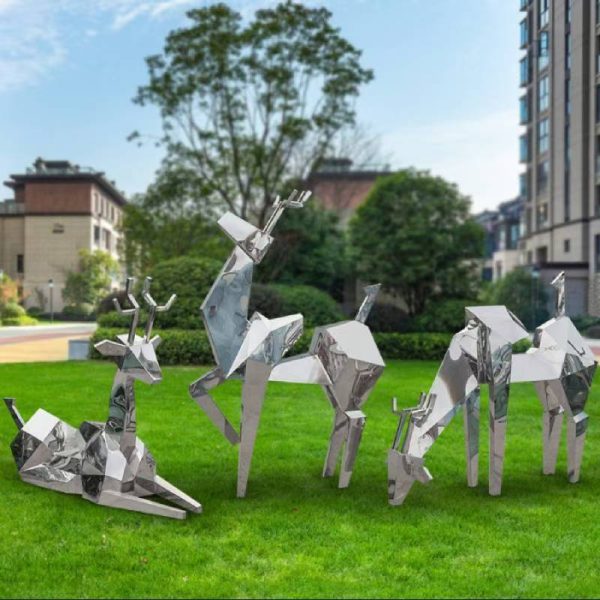 304 stainless steel plum blossom deer sculpture outdoor mirror geometric block surface deer park forest square scenic lawn ornaments