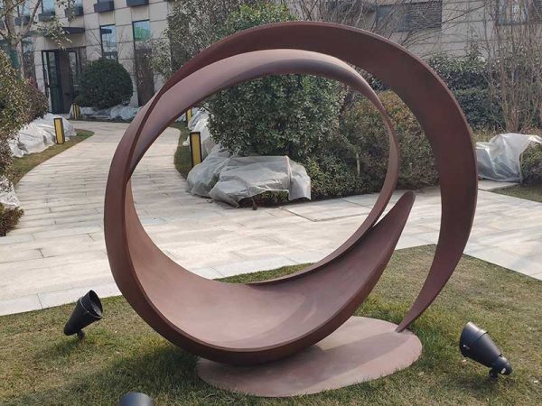 Outdoor Bronze Multi-Ring Modern Art Sculpture - Image 2