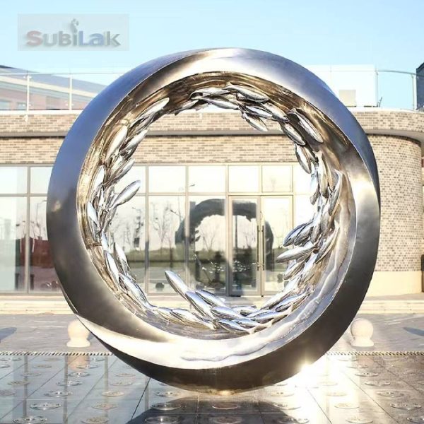 Custom outdoor large ring stainless steel sculpture - Image 4