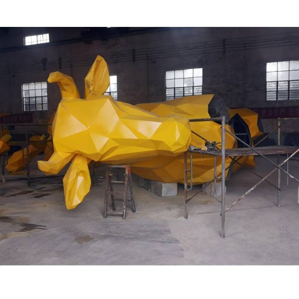 Golden geometric bronze bull sculpture - Image 5