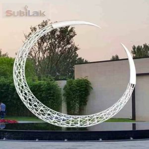 Outdoor garden landscape creative stainless steel hollow moon sculpture
