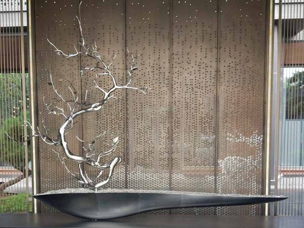 Stainless Steel Plum Blossom Tree Sculpture Chinese Style