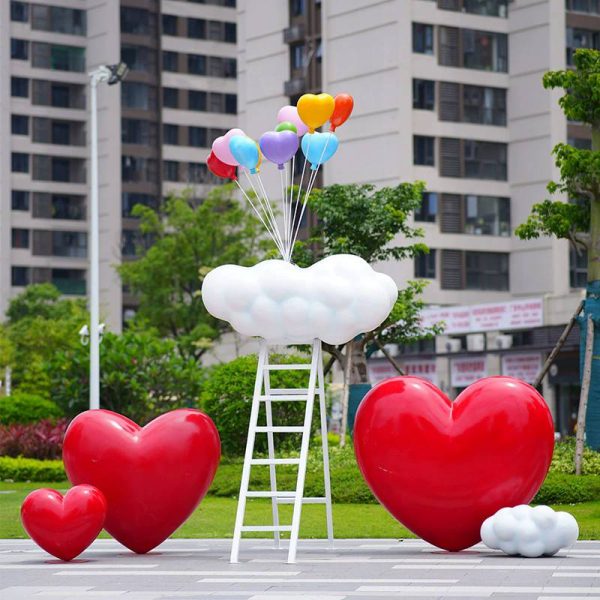 Cloud balloon ornaments fiberglass scenic spot shopping mall photo check-in large cloud sculpture