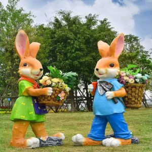 Custom Outdoor Park Fiberglass Rabbit Sculpture