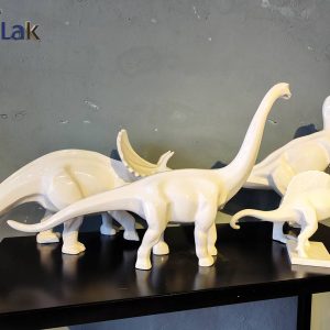 Dinosaur sculptures can be customized fiberglass sculptures