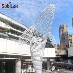 Outdoor city square commercial block public place Large metal stainless steel mesh hollow whale sculpture