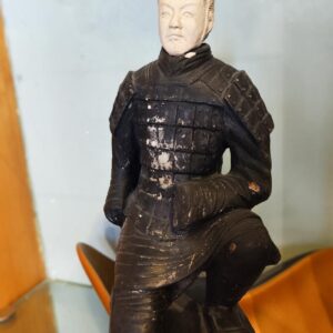 Ancient Chinese Soldier Fiberglass Sculpture | Armor Detail Customization | Bronze / Fiberglass Dual Material Choice