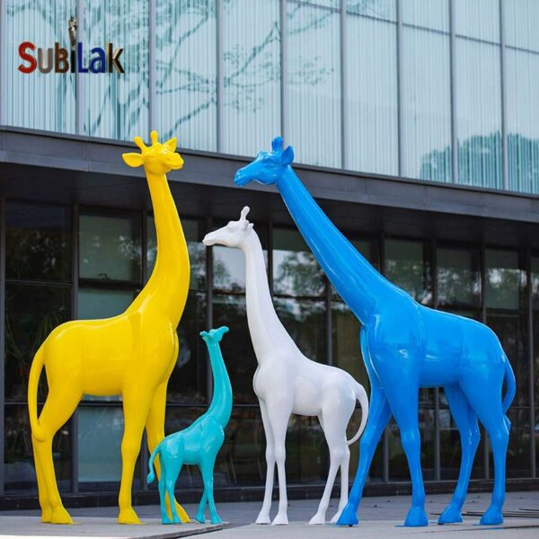 Outdoor park city landscape fiberglass giraffe sculpture - Image 2