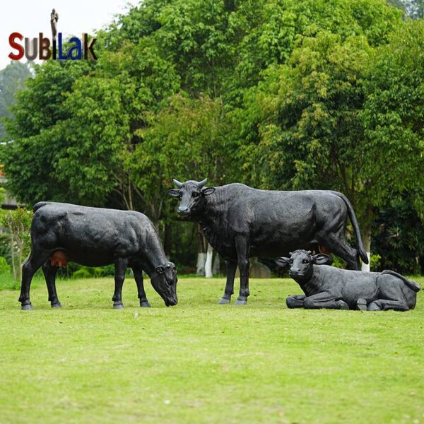 Outdoor park grass fiberglass cow sculpture - Image 4