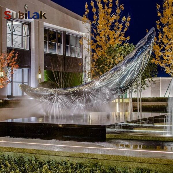Outdoor square stainless steel abstract moon sculpture - Image 2