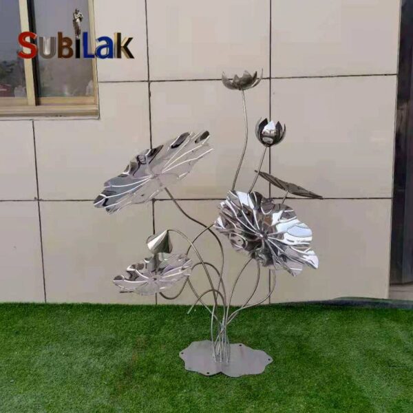 Lotus art installation in stainless steel in outdoor courtyard - Image 2
