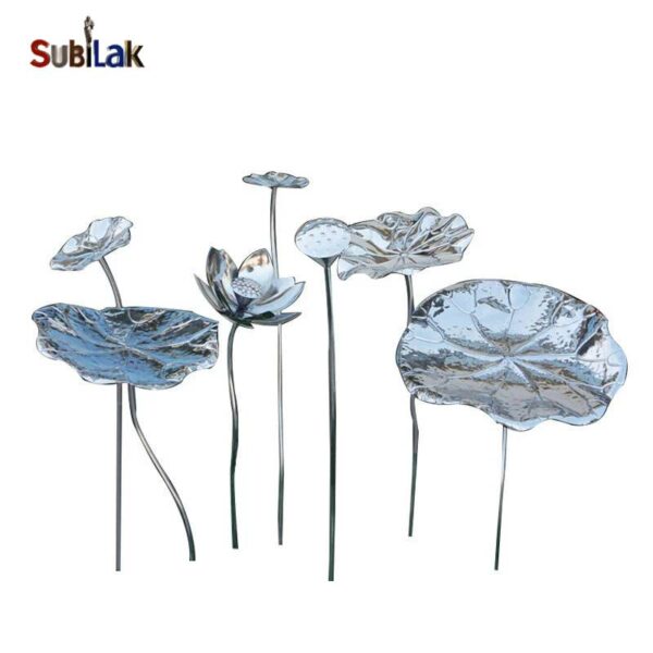 Lotus art installation in stainless steel in outdoor courtyard - Image 4
