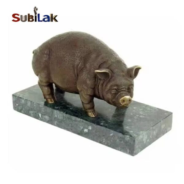 Outdoor Large Brushed Gold Bronze Sitting Pig Sculpture Garden Decoration Statue Decoration - Image 3