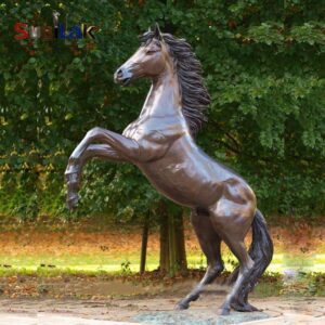 Bronze horse sculpture in the outdoor park