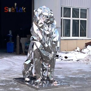Stainless steel animal sculptures, mirror-finished geometric lion sculptures, garden and hotel decorations