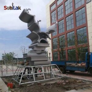 Manufacturer's stainless steel books, stainless steel engraved books, sculptures, squares, campuses, scrolls, engraved stainless steel sculptures