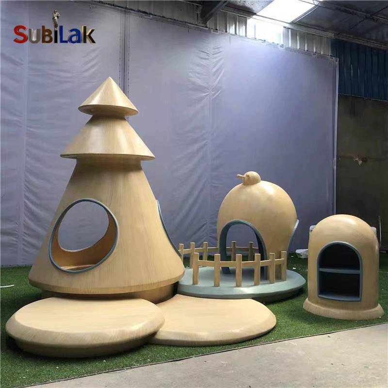 Fiberglass sculpture with the theme of “Forest Hut” - Image 2